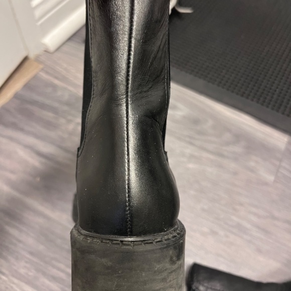 REAL LEATHER BLACK CHELSEA BOOTS SIZE 6 - Picture 3 of 12
